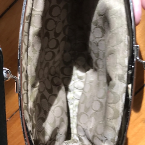 Cream Coach wristlet - Picture 3 of 6